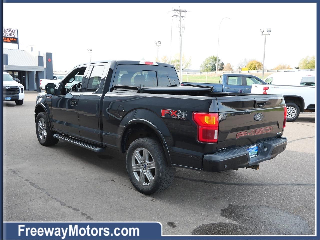 Ford F-150 Supercab 157" Lariat 4WD 2018