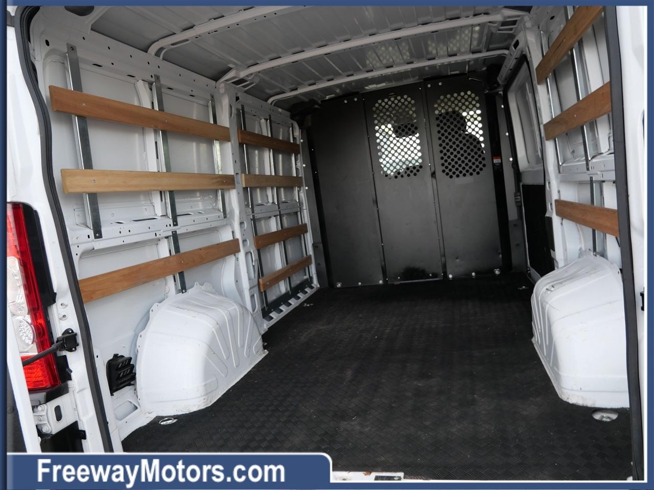 RAM ProMaster Cargo Van Tradesman 2500 Low Roof 136" WB w/Pass Seat 2025