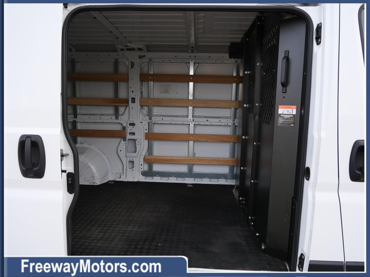 RAM ProMaster Cargo Van Tradesman 2500 Low Roof 136" WB w/Pass Seat 2025