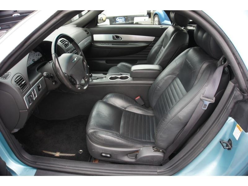 Ford Thunderbird  2002