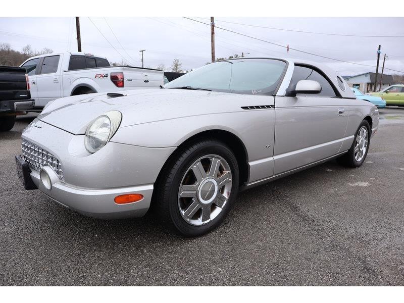 Ford Thunderbird  2004