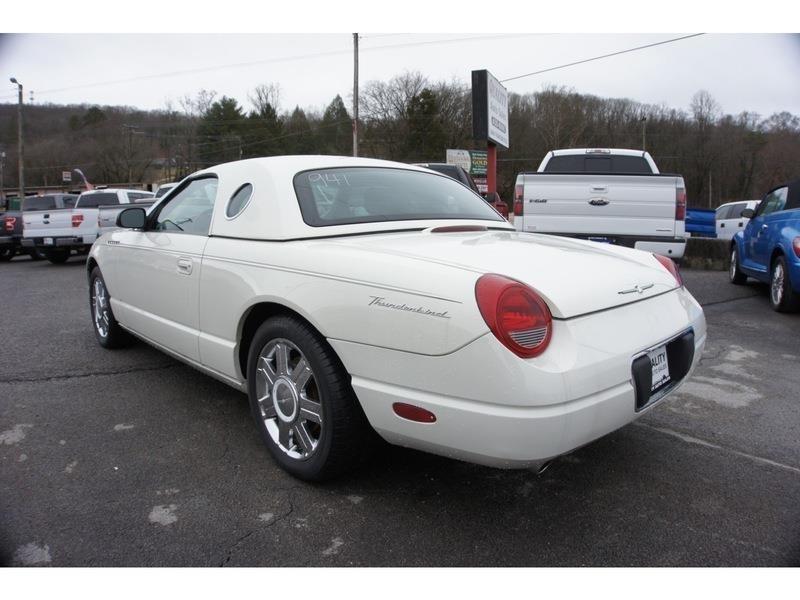 Ford Thunderbird  2002