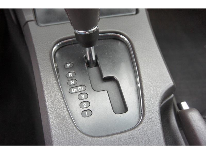 Ford Thunderbird  2002