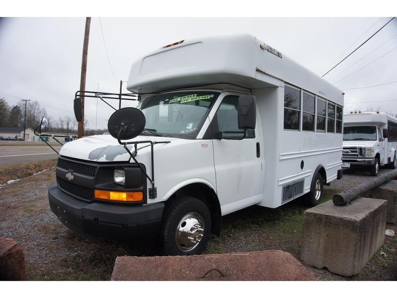 Chevrolet Express  2004