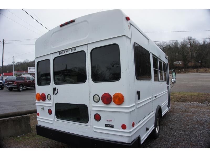 Chevrolet Express  2004