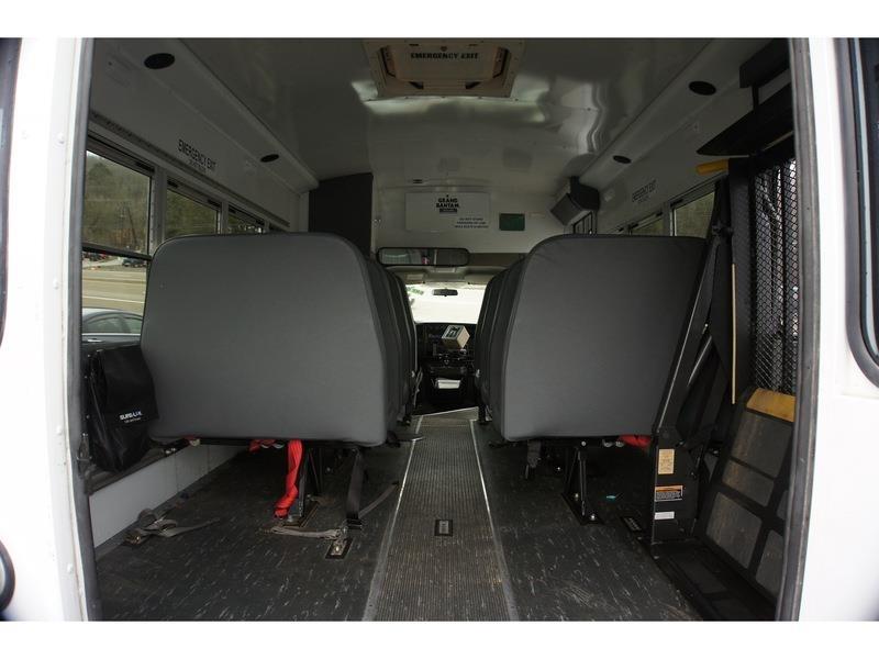 Chevrolet Express  2004