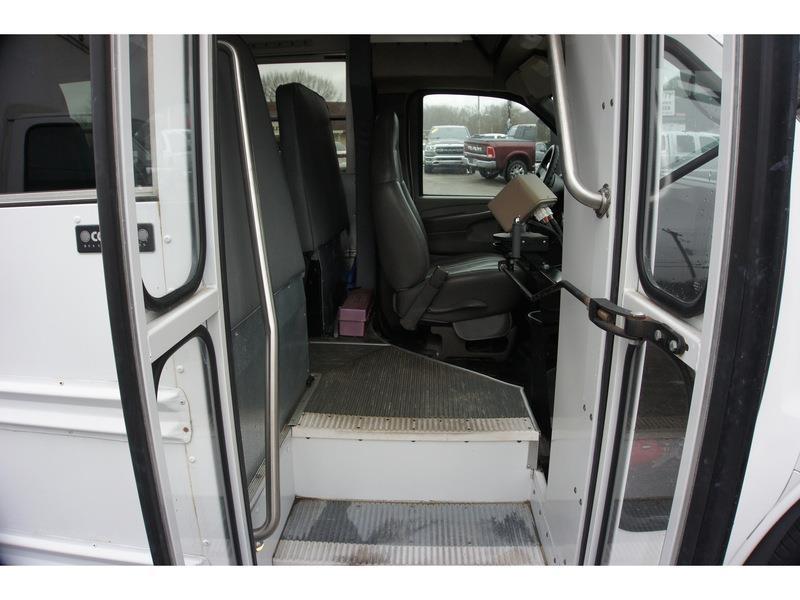 Chevrolet Express  2004