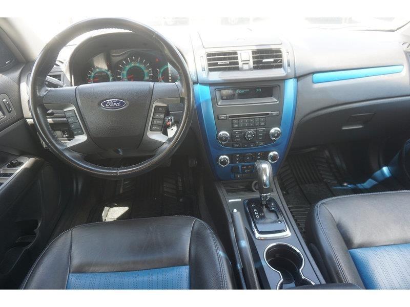 Ford Fusion  2010