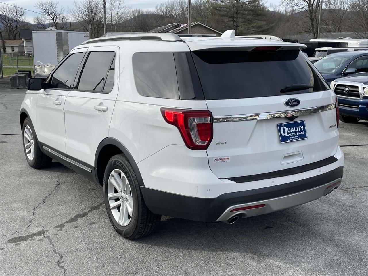 Ford Explorer  2016