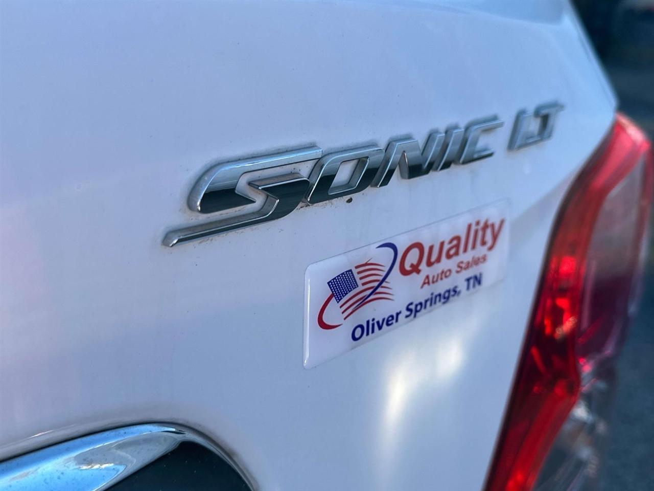 Chevrolet Sonic  2013