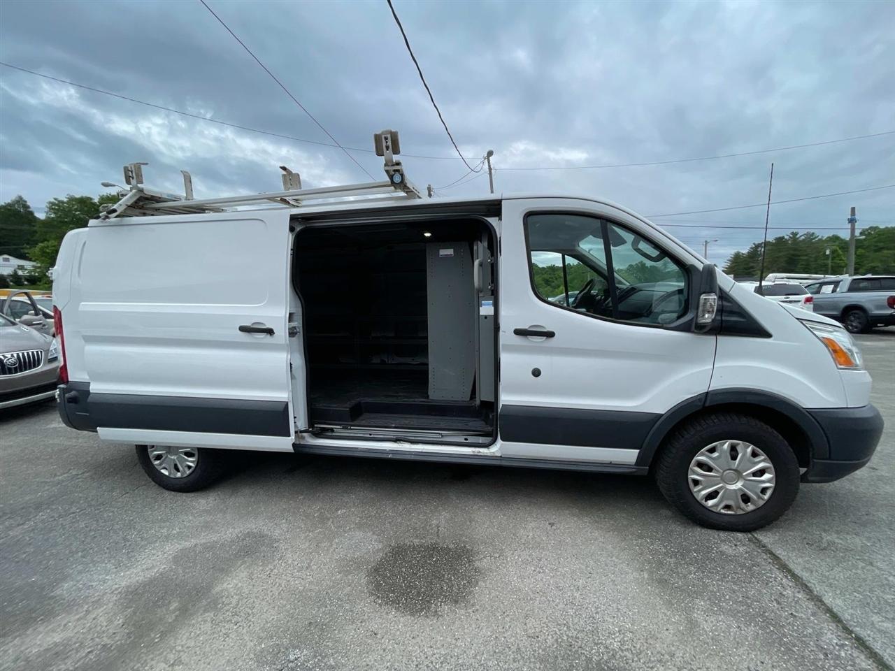 Ford Transit  2016