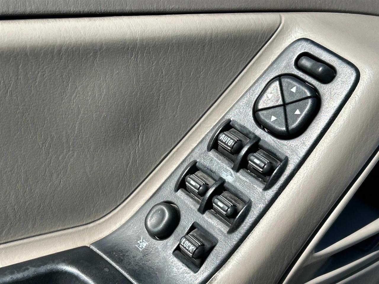 Jeep Grand Cherokee  2004