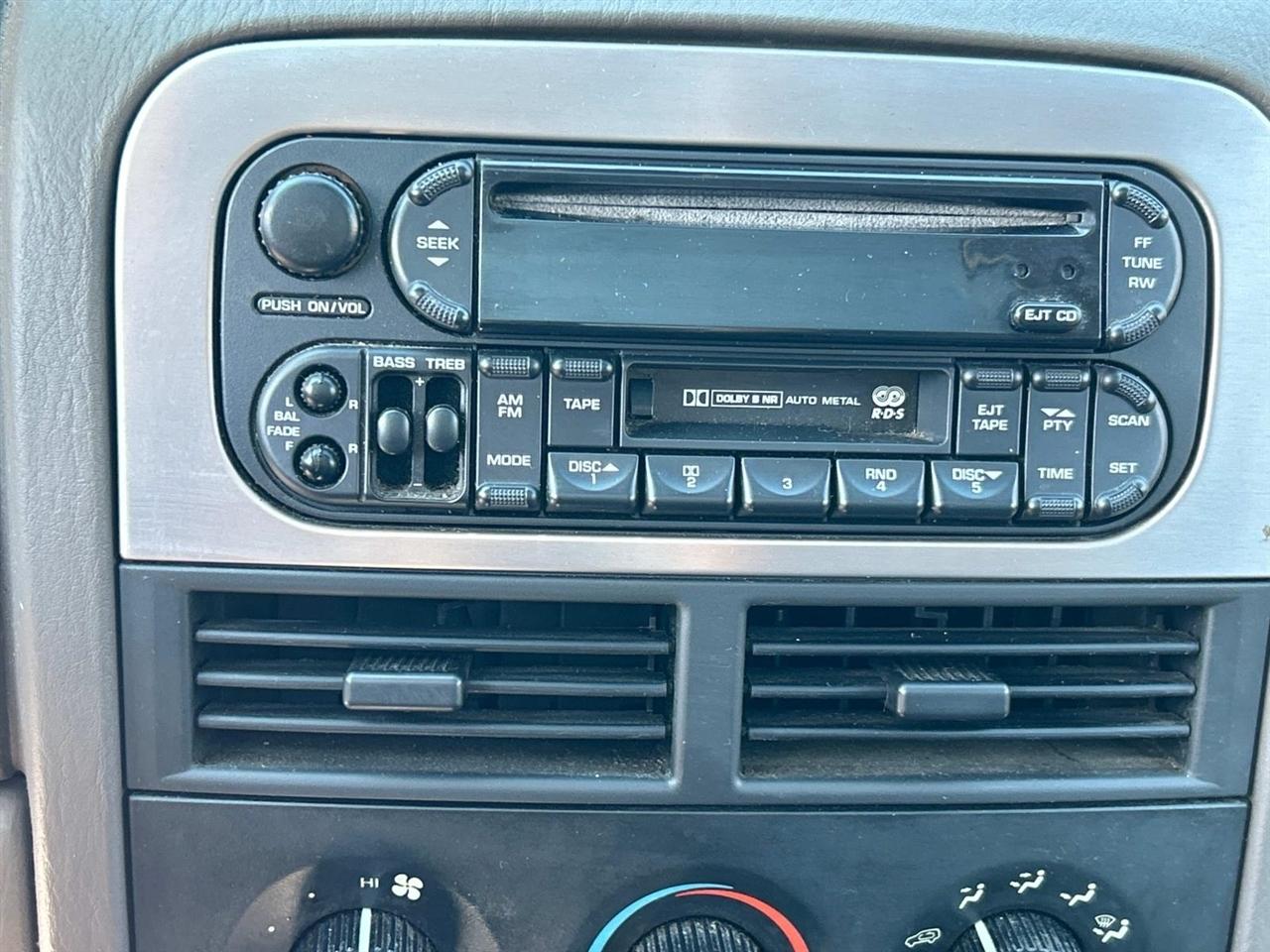 Jeep Grand Cherokee  2004