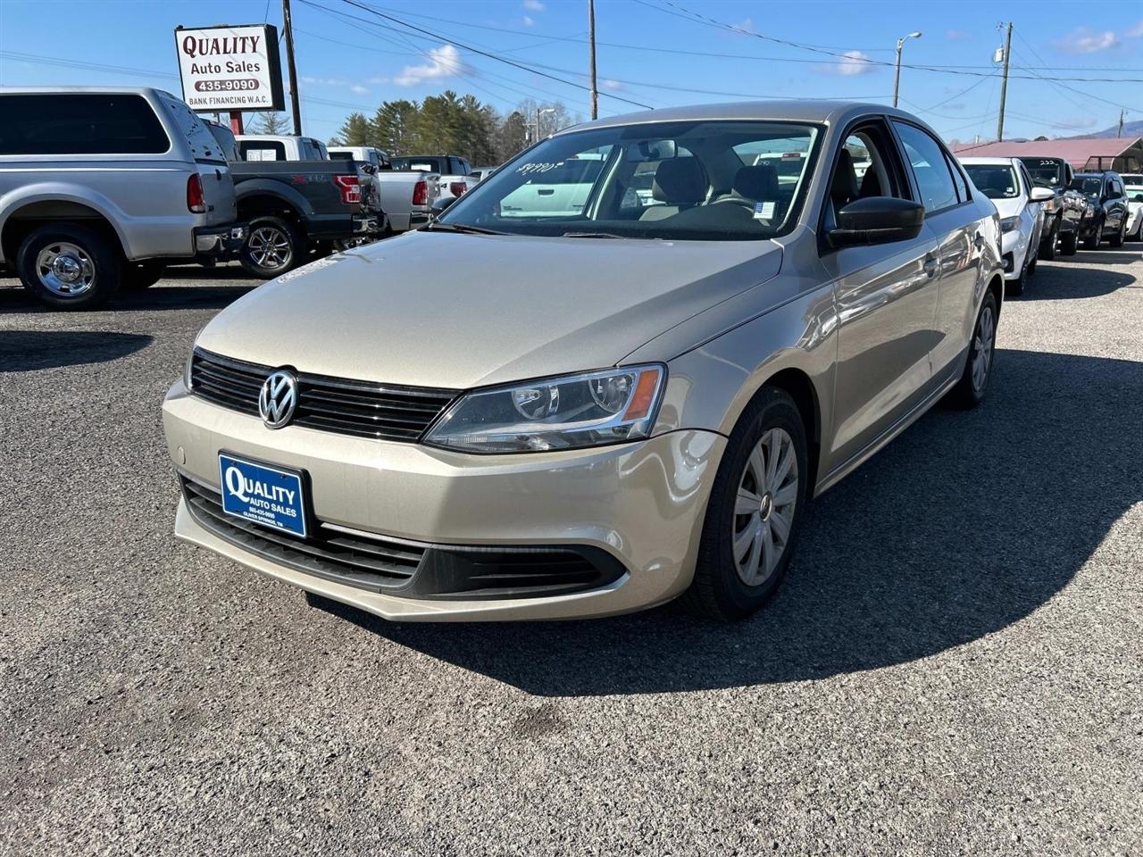 Volkswagen Jetta  2014