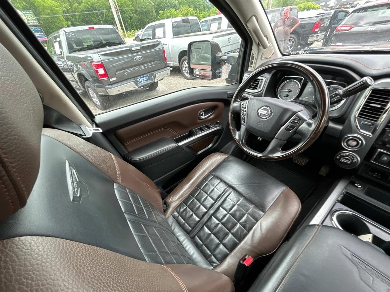 Nissan Titan XD  2017