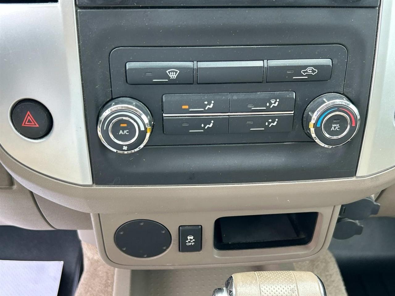 Nissan Frontier  2014