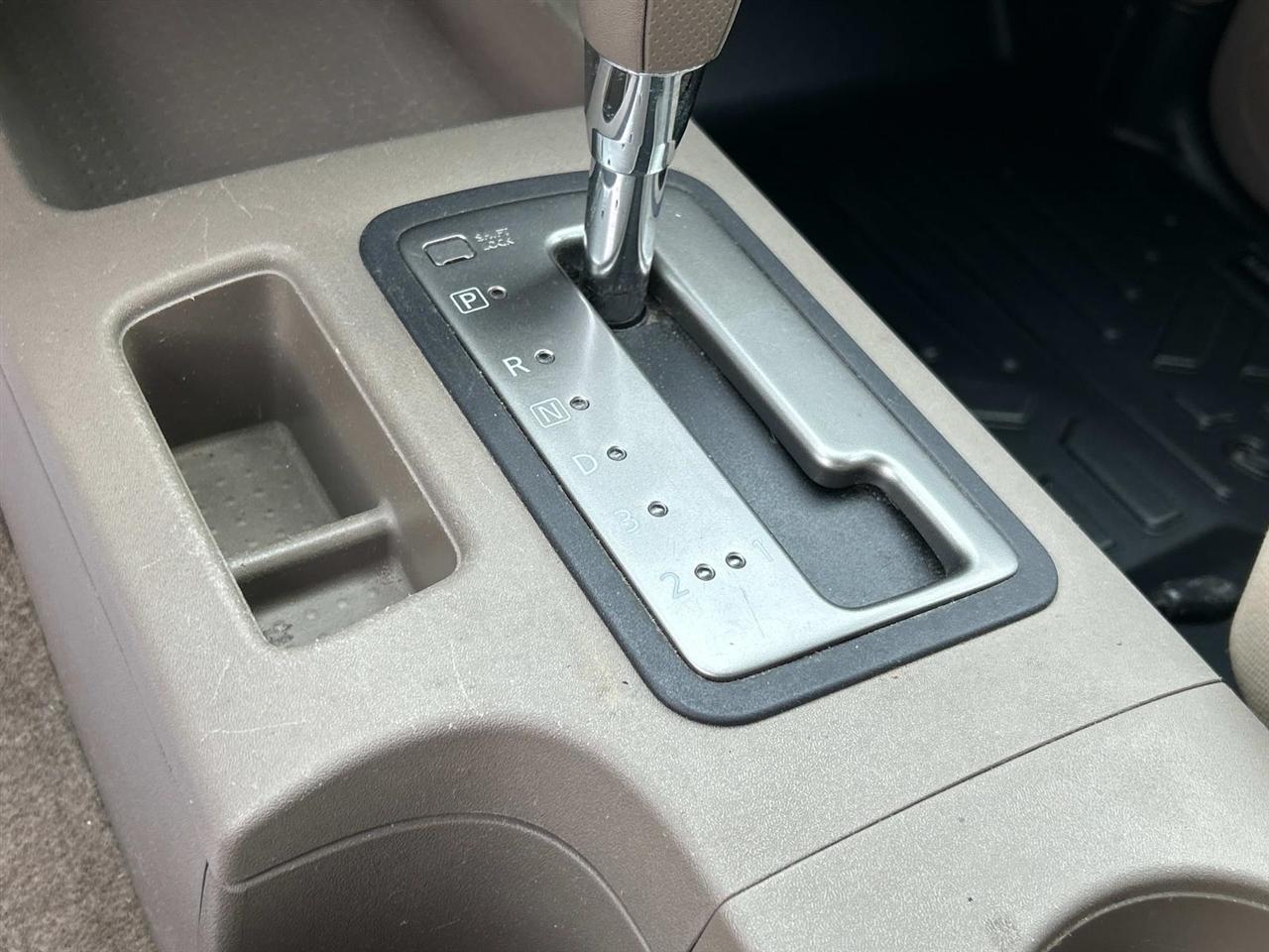 Nissan Frontier  2014