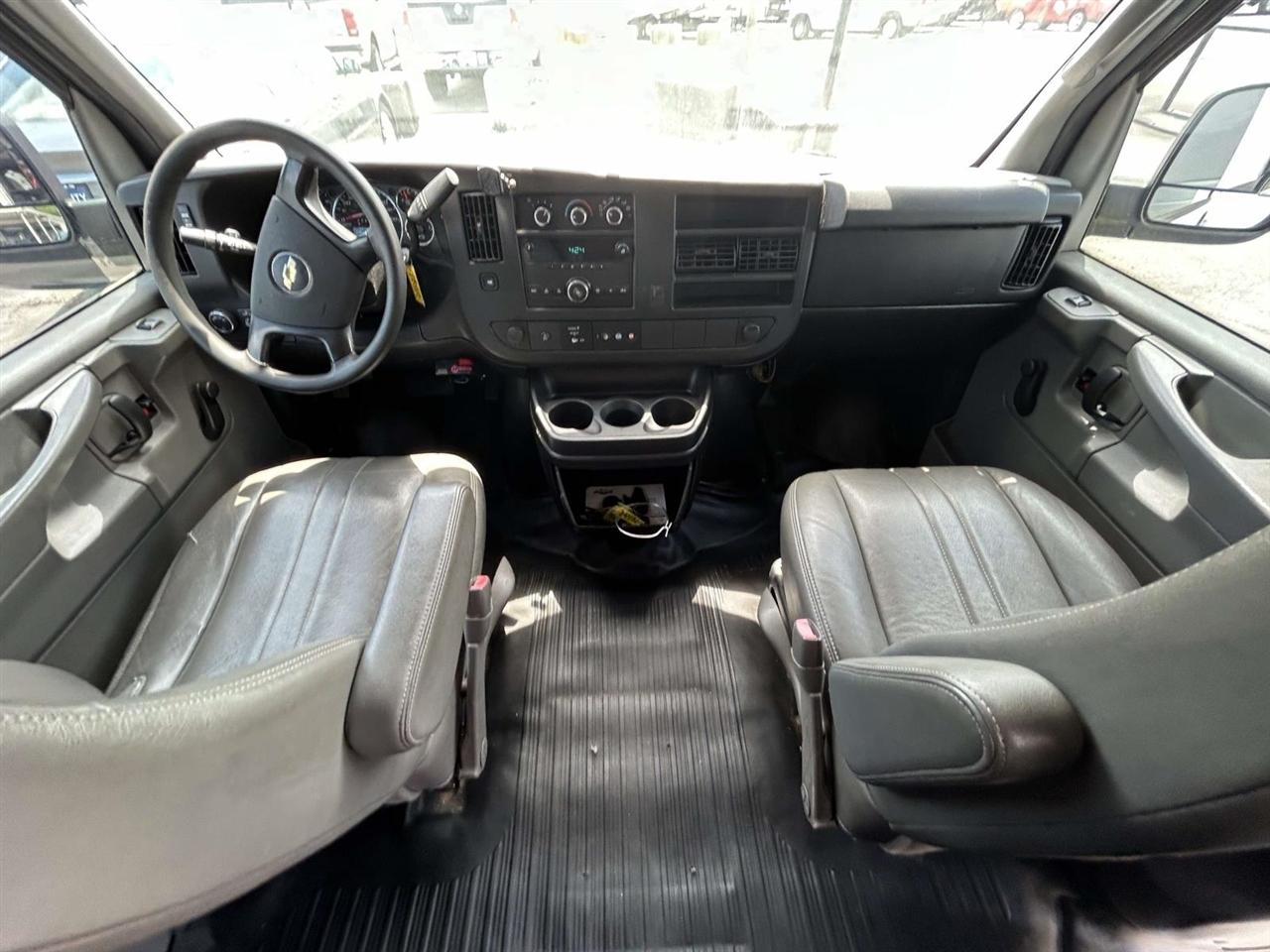Chevrolet Express  2014