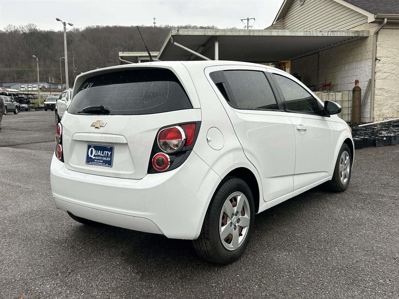 Chevrolet Sonic  2013