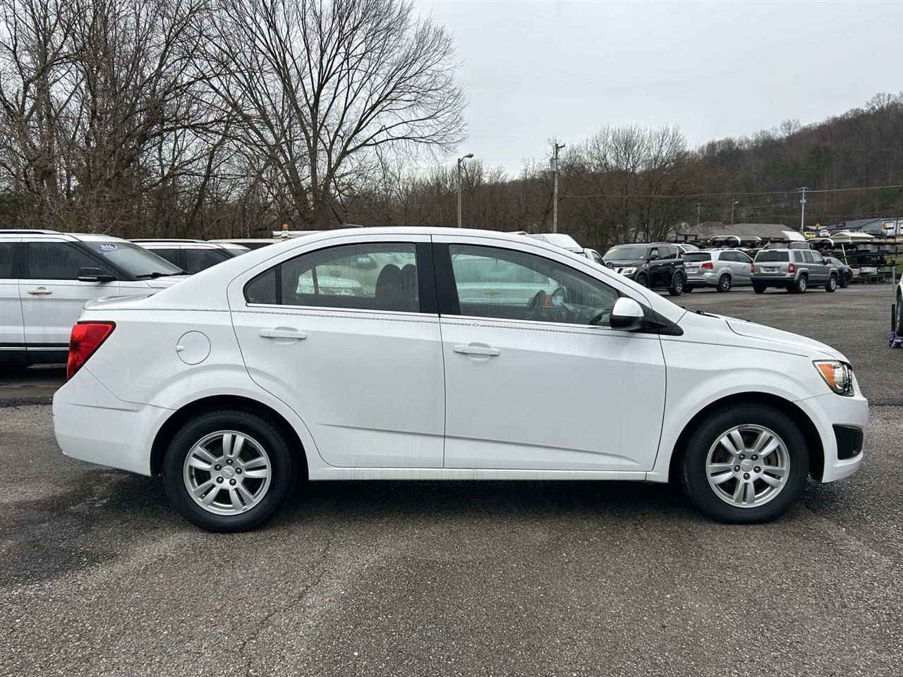 Chevrolet Sonic  2014