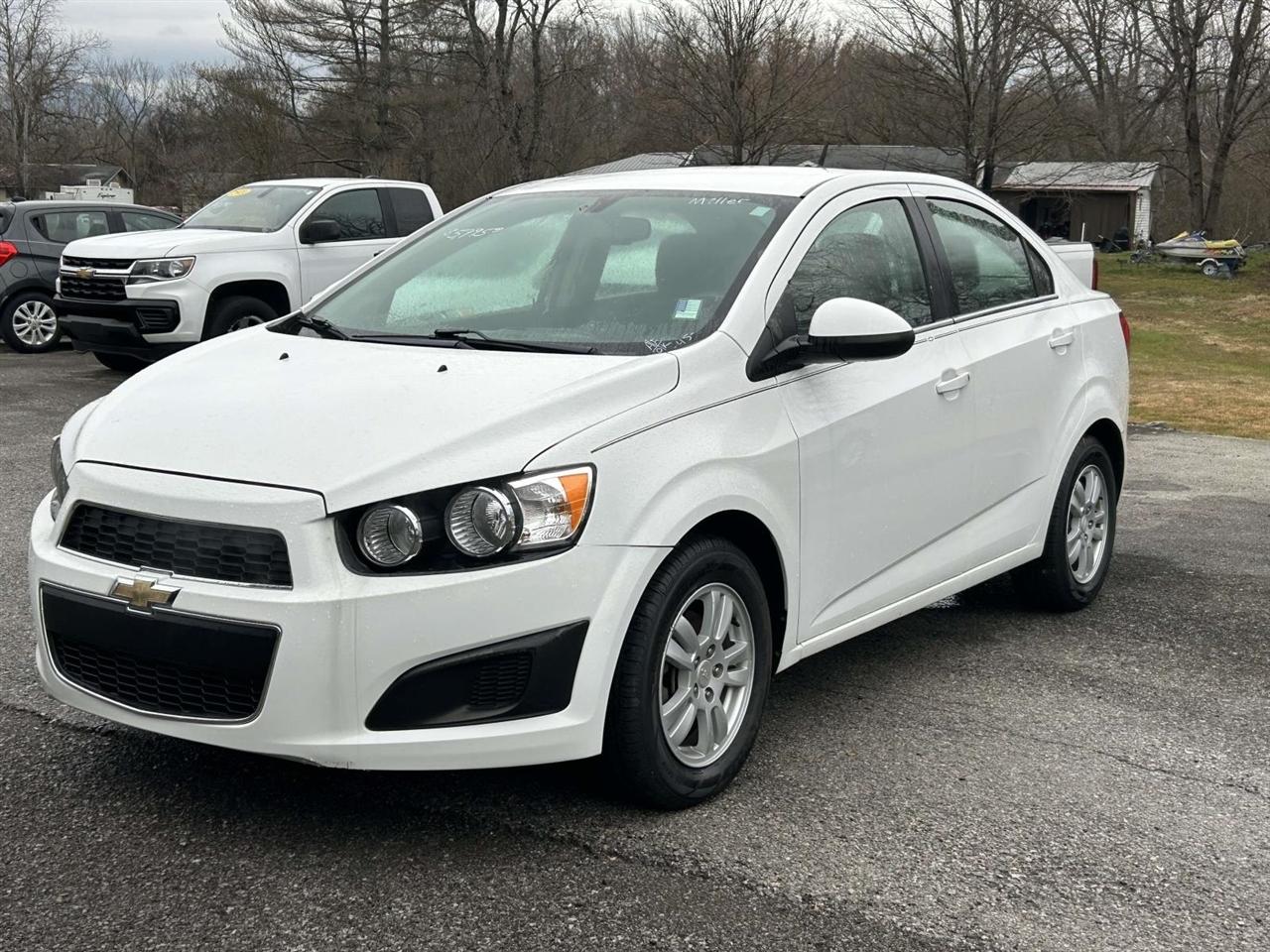 Chevrolet Sonic  2014