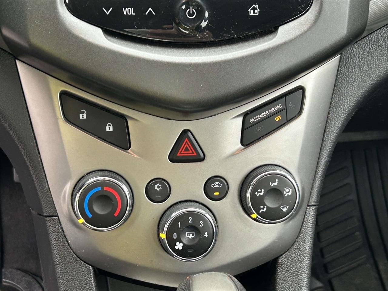 Chevrolet Sonic  2014