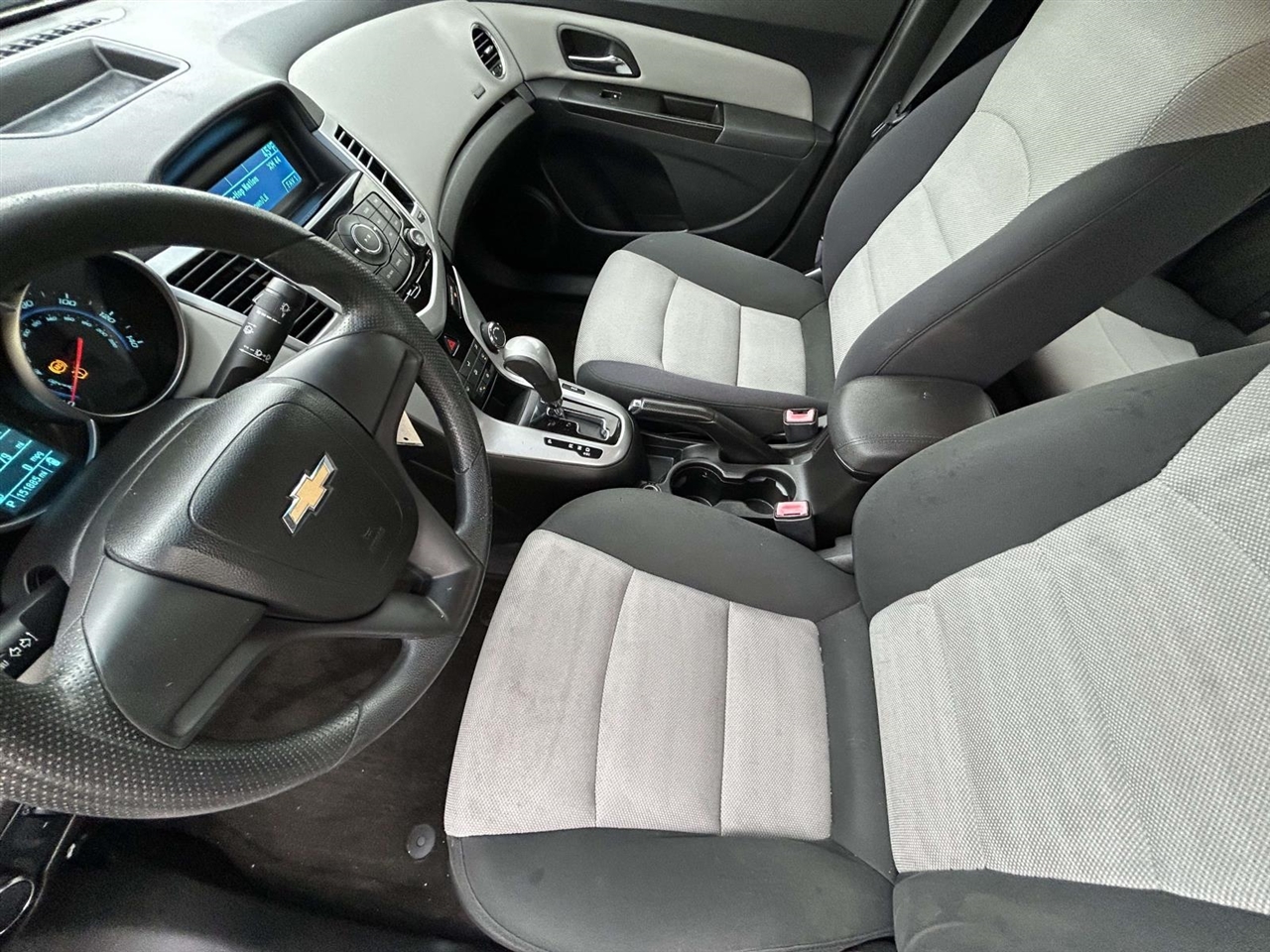 Chevrolet Cruze  2012