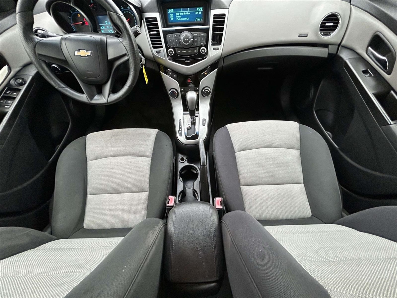 Chevrolet Cruze  2012