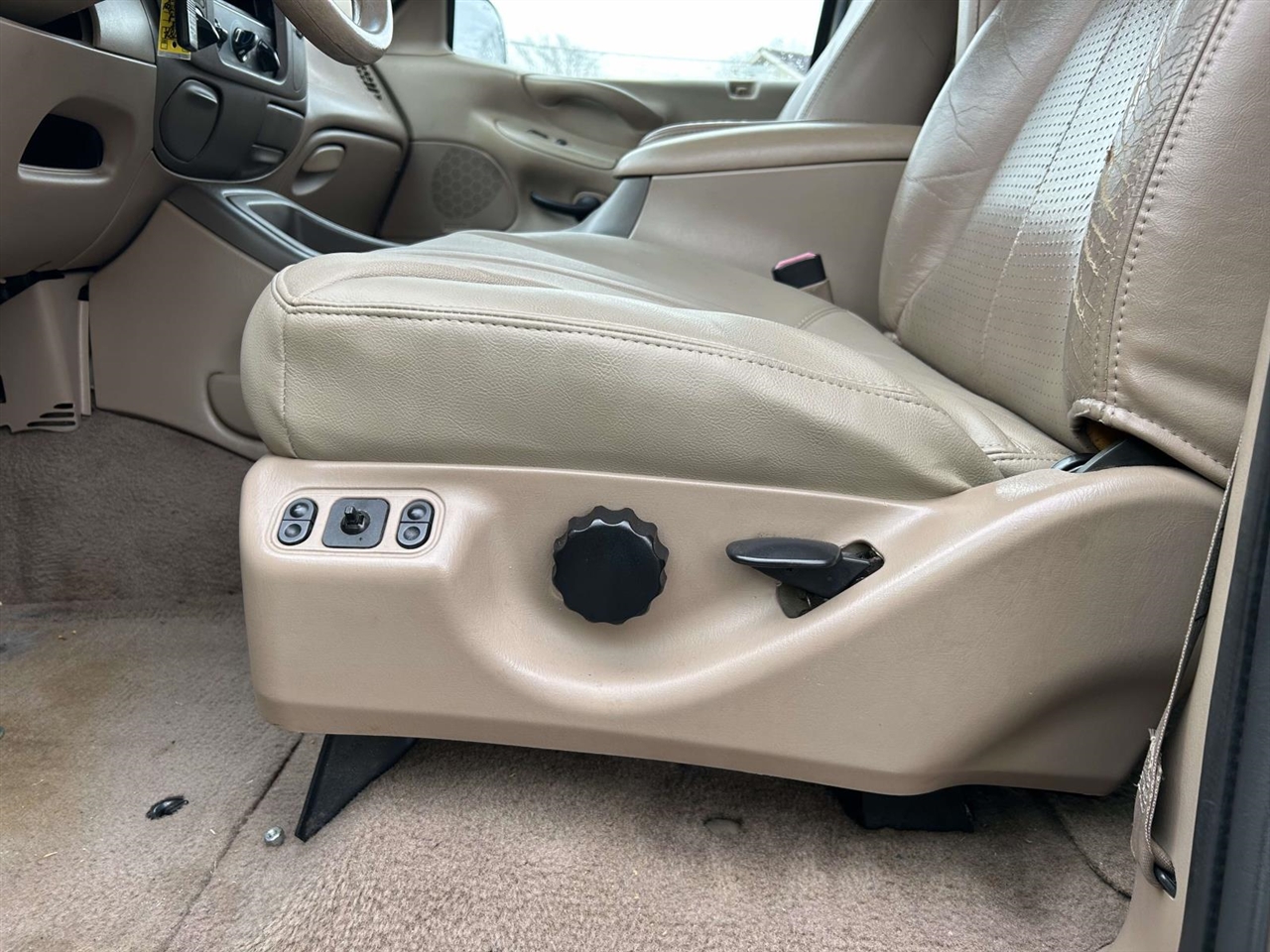 Ford Expedition  1998