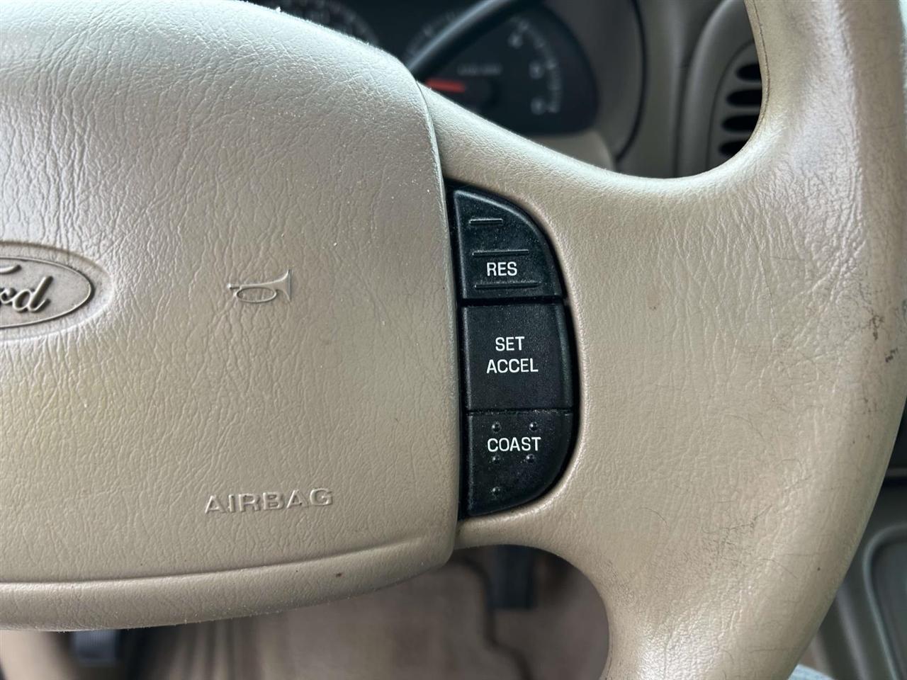 Ford Expedition  1998