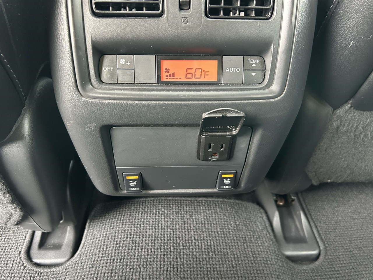 Nissan Pathfinder  2015