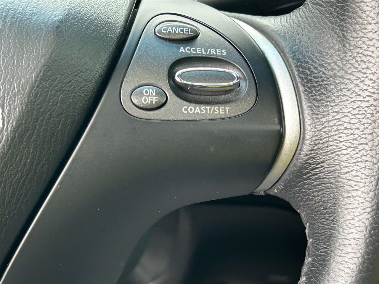 Nissan Pathfinder  2015