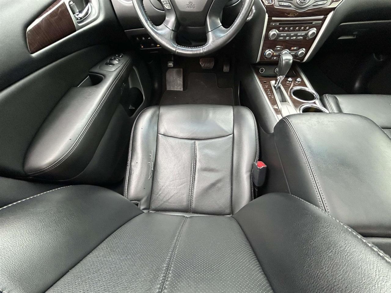 Nissan Pathfinder  2015