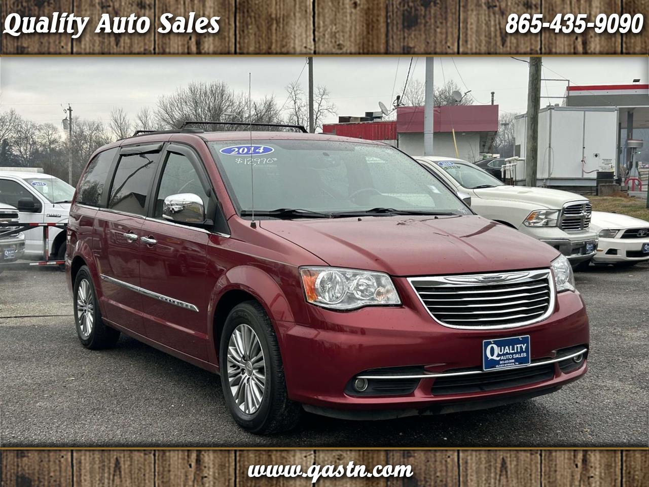 Chrysler Town & Country  2014