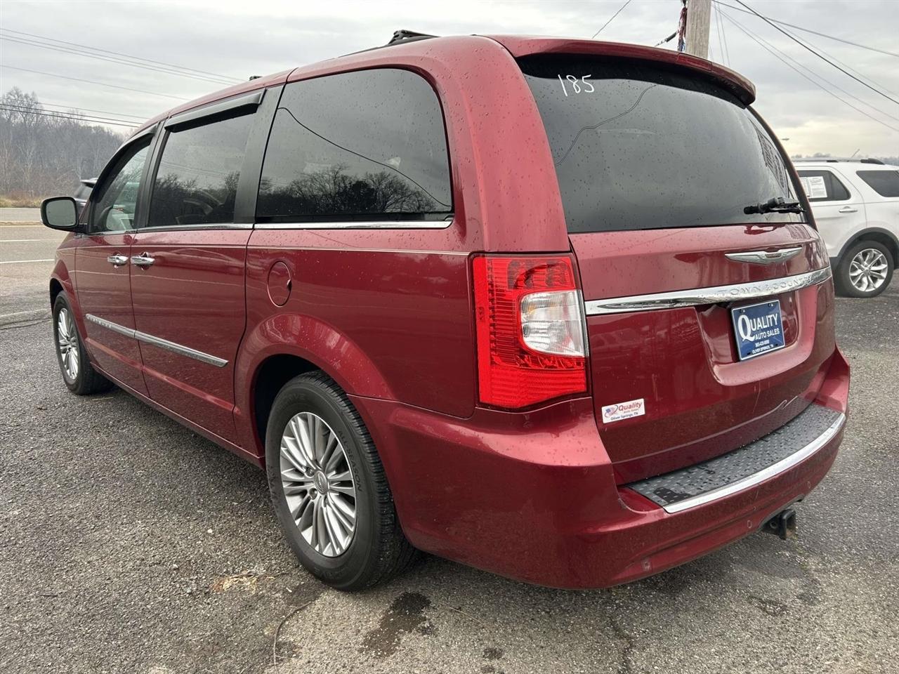 Chrysler Town & Country  2014