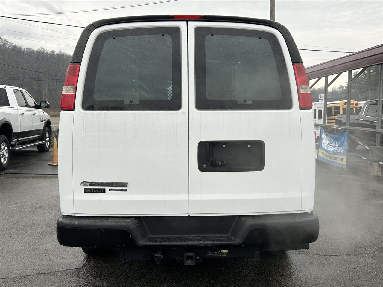 Chevrolet Express  2015