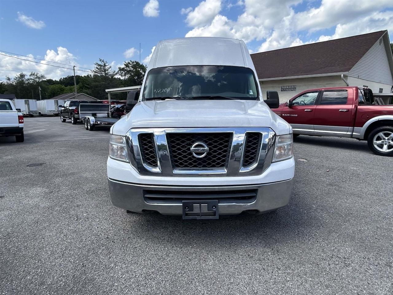 Nissan NV Cargo  2013