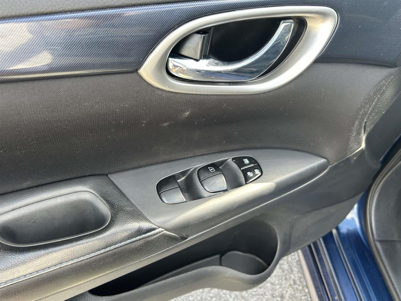 Nissan Sentra  2016