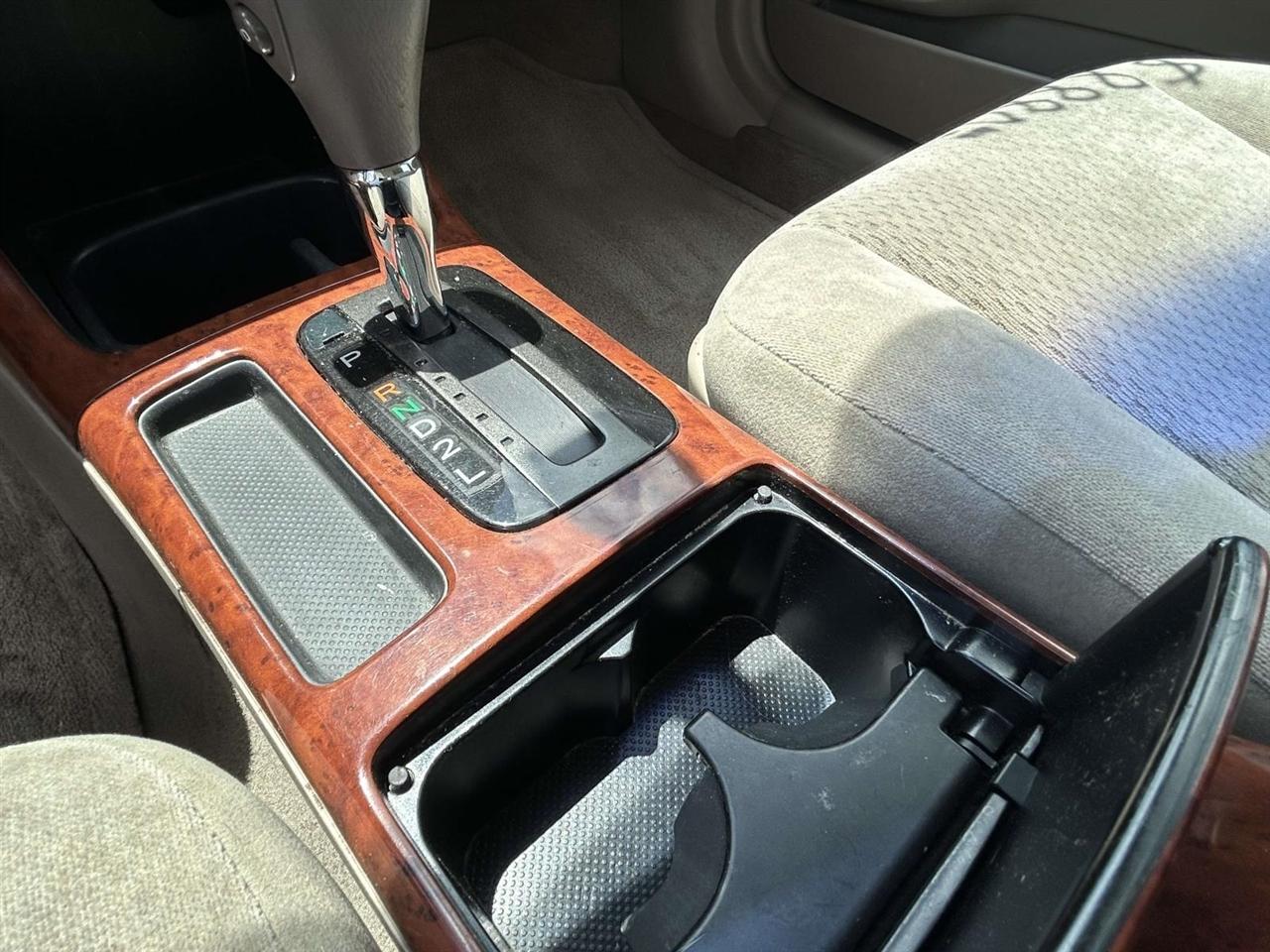 Toyota Camry  2004