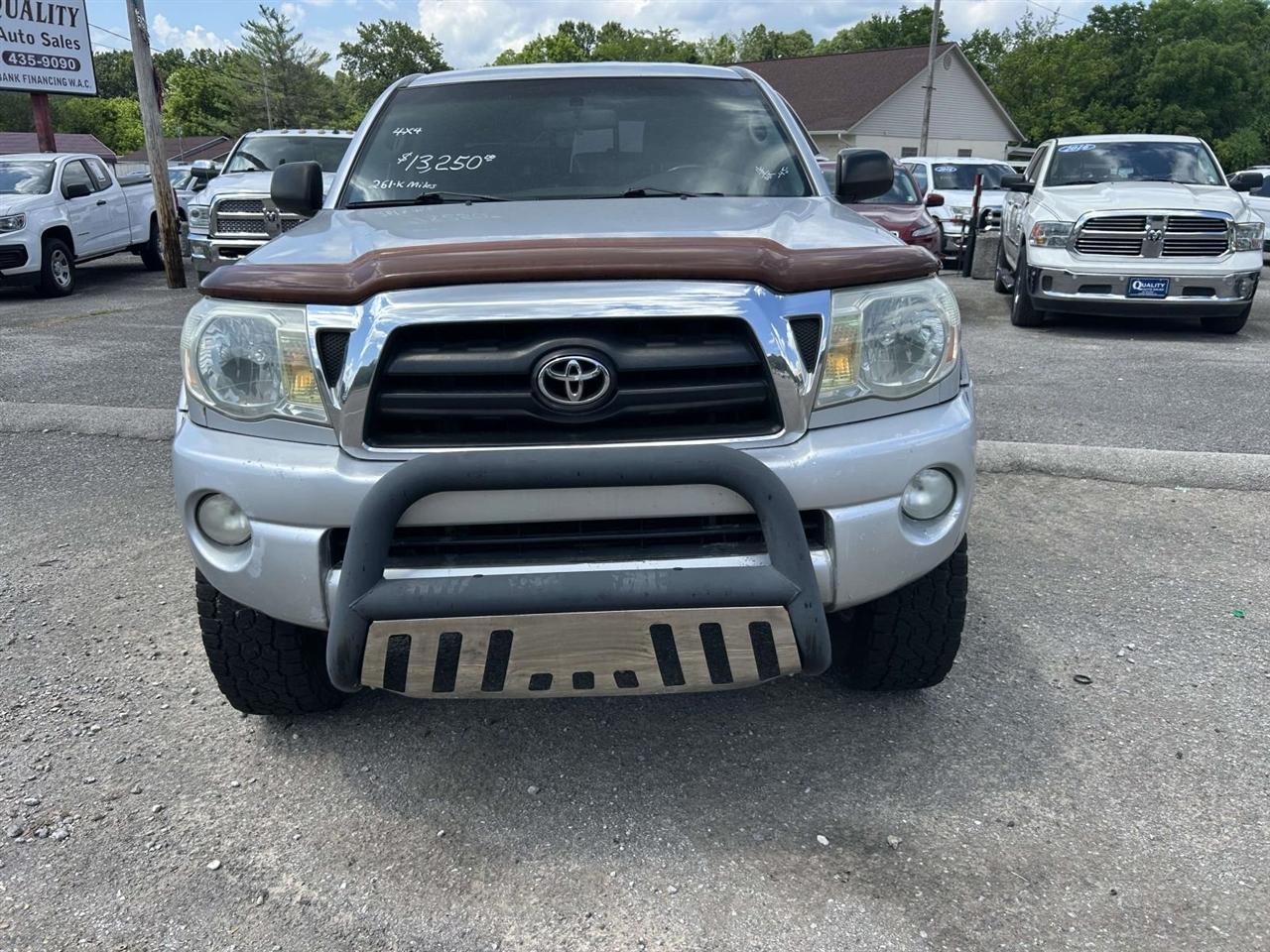Toyota Tacoma  2006