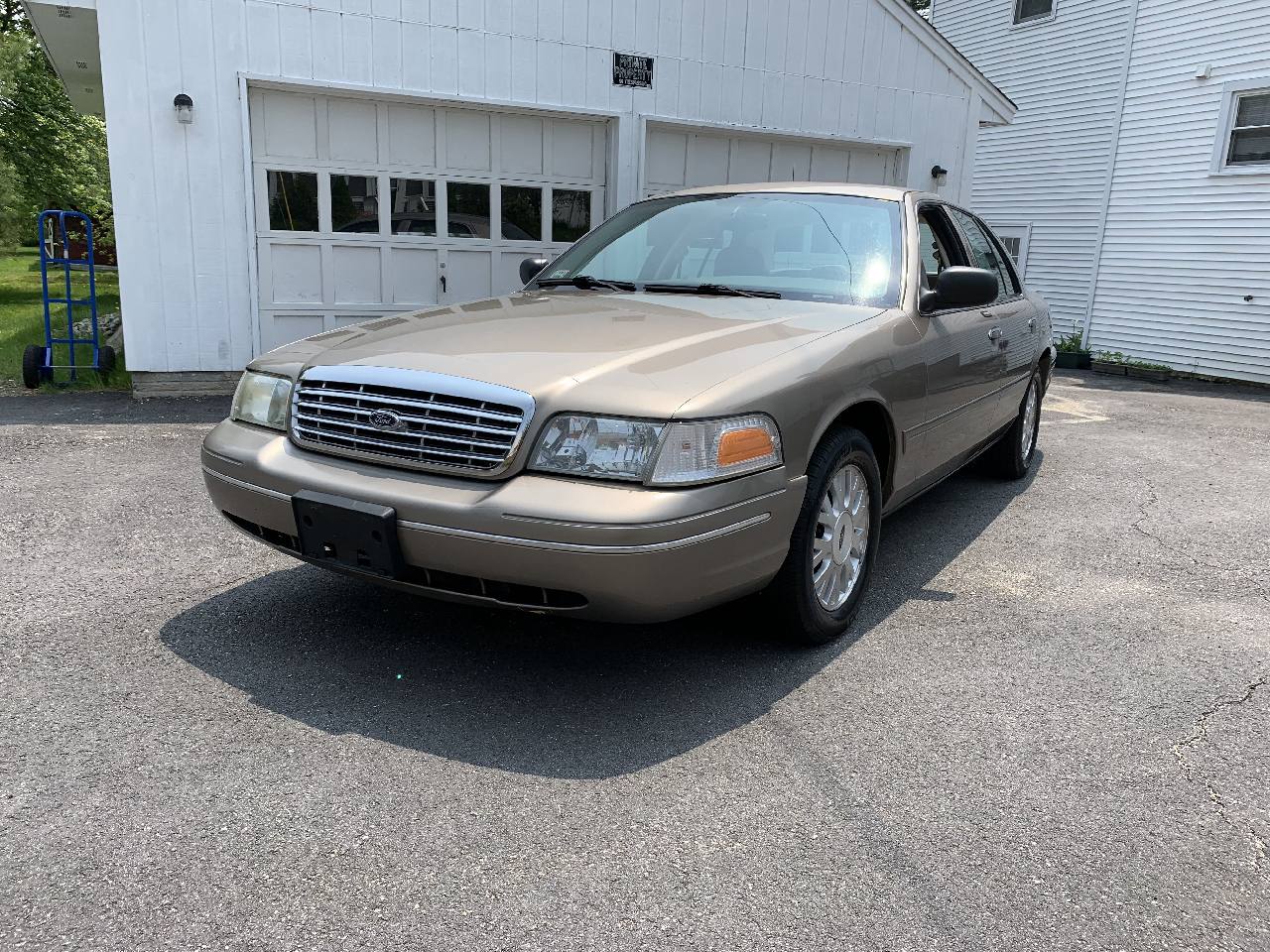 Used 2005 Ford Crown Victoria LX for Sale in Jaffrey NH 03452 The Jack