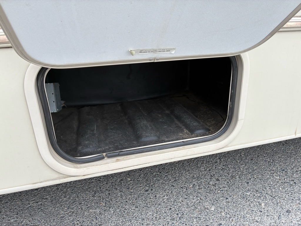 Ford Econoline E-350 Super Duty 2018