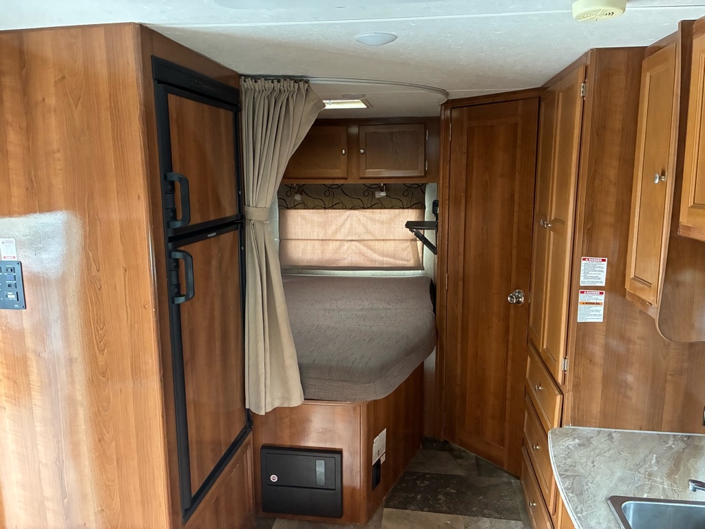 Ford Econoline E-350 Super Duty 2018