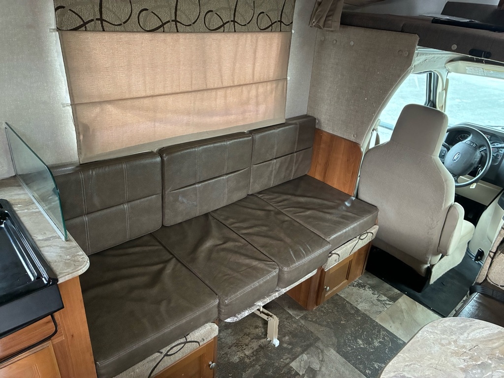 Ford Econoline E-350 Super Duty 2018