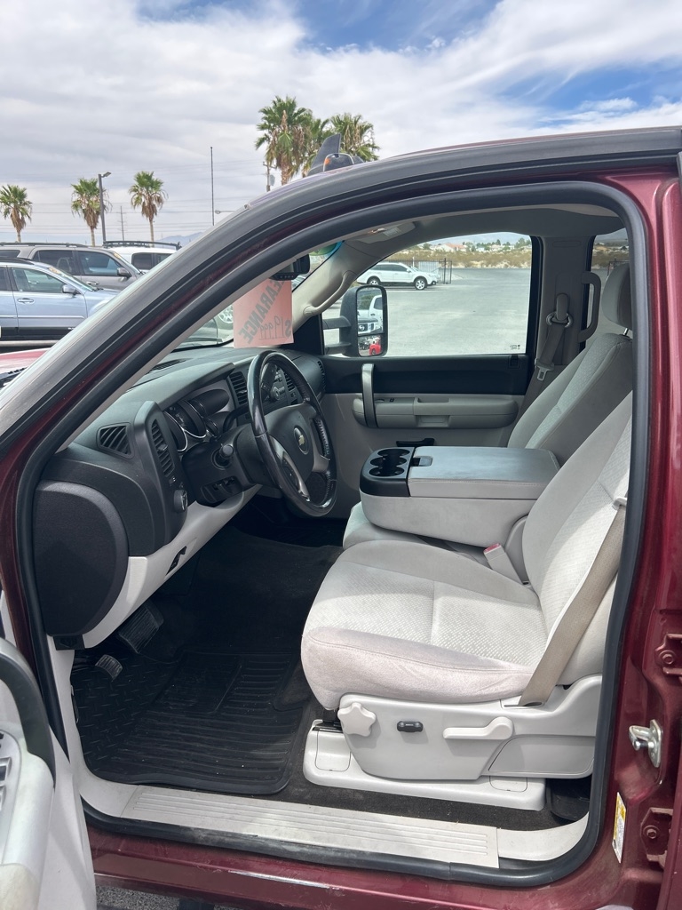 Chevrolet Silverado 3500HD Work Truck Crew Cab DRW 4WD 2008