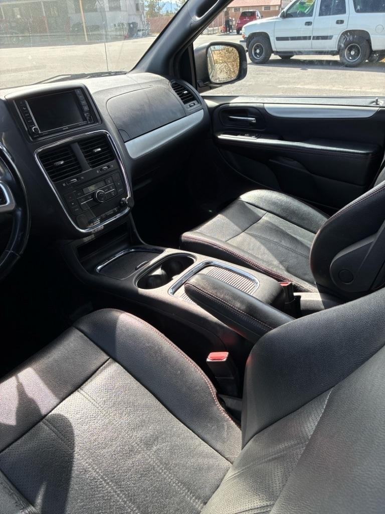 Dodge Grand Caravan R/T 2016