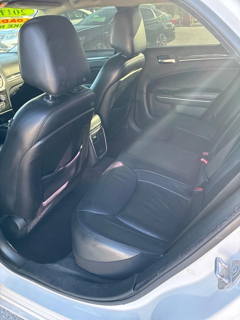 Chrysler 300 Limited RWD 2017