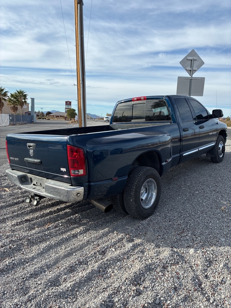 Dodge Ram 3500 ST Quad Cab Long Bed 2WD DRW 2005