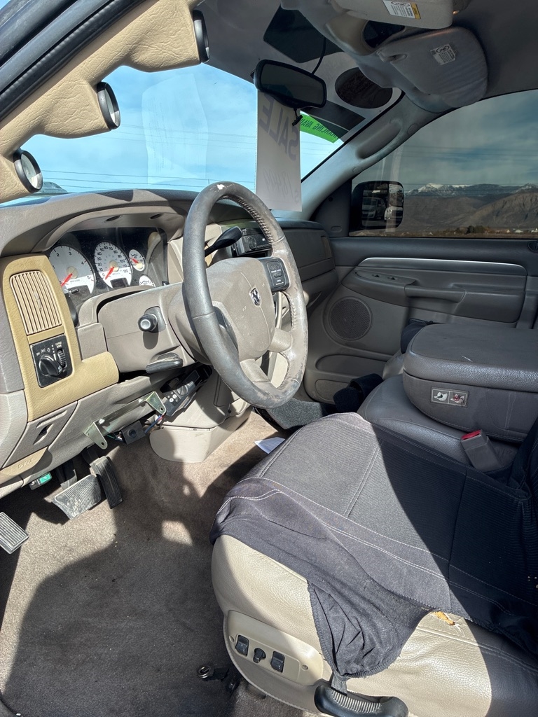 Dodge Ram 3500 ST Quad Cab Long Bed 2WD DRW 2005