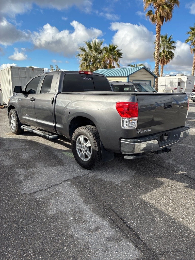 Toyota Tundra Tundra-Grade Double Cab 4.6L 2WD 2013